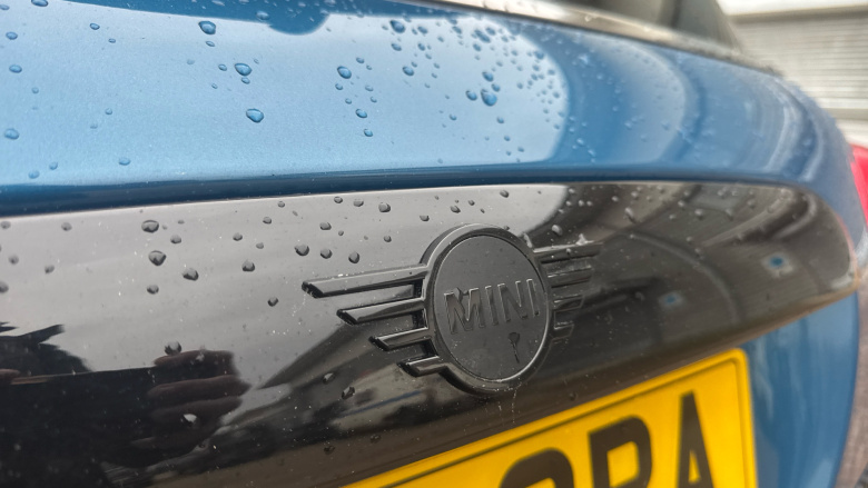 MINI Hatchback 2.0 Cooper S Sport 3dr Auto Petrol Hatchback